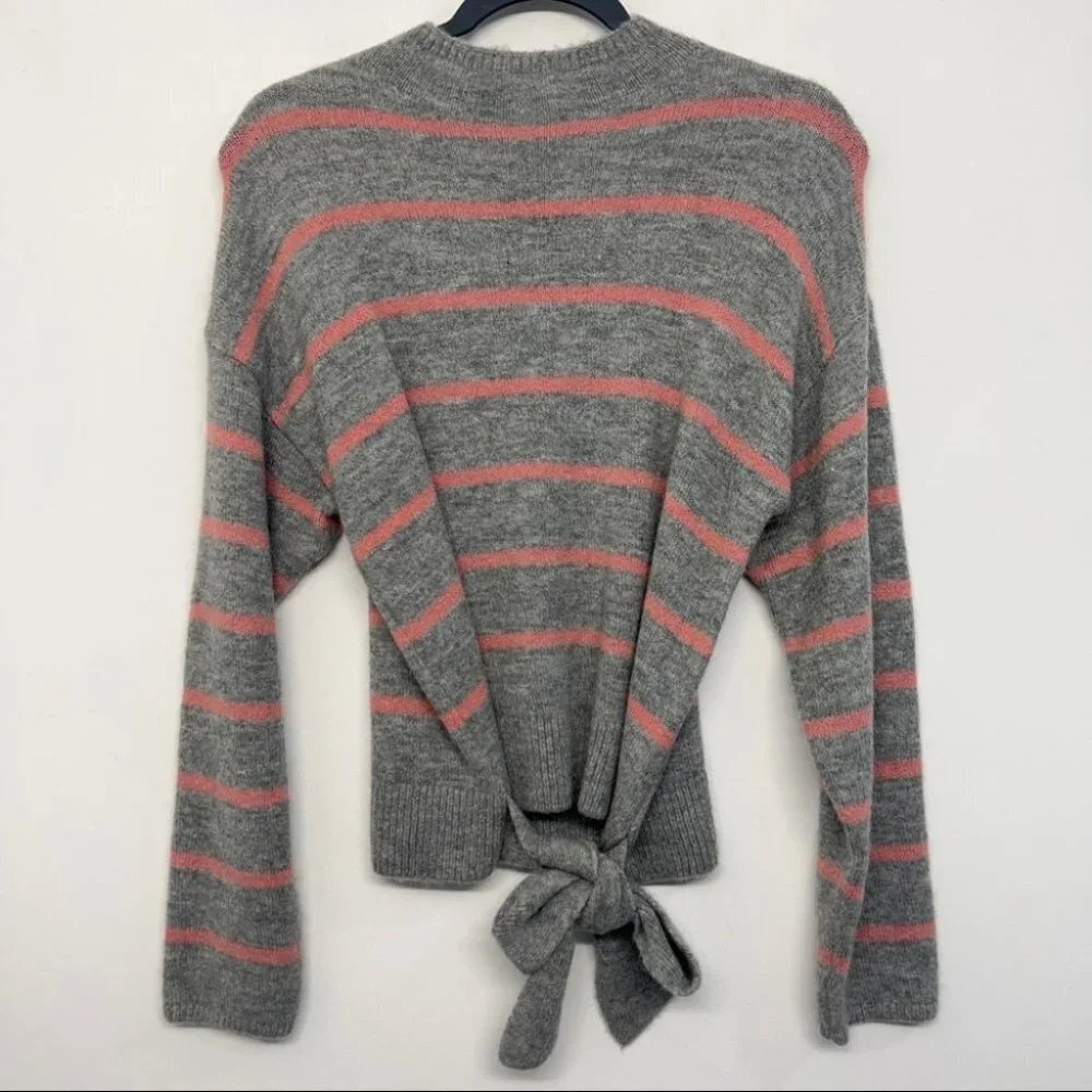 WAYF Stripe Sweater Gray M Tie Bow Waist